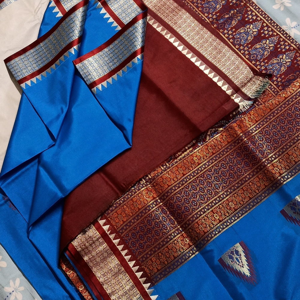 Saree - Picture 16 of 17